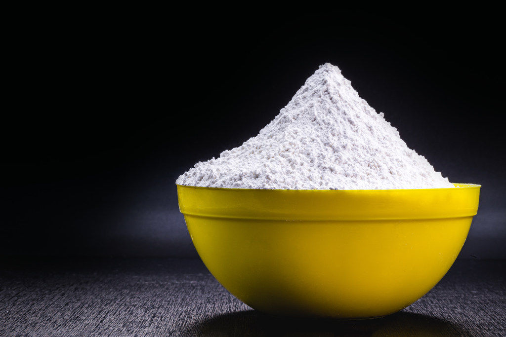 Onde encontrar os melhores fornecedores de sulfato de alumínio?
